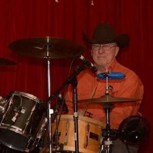 Meet your Posher, Kenneth